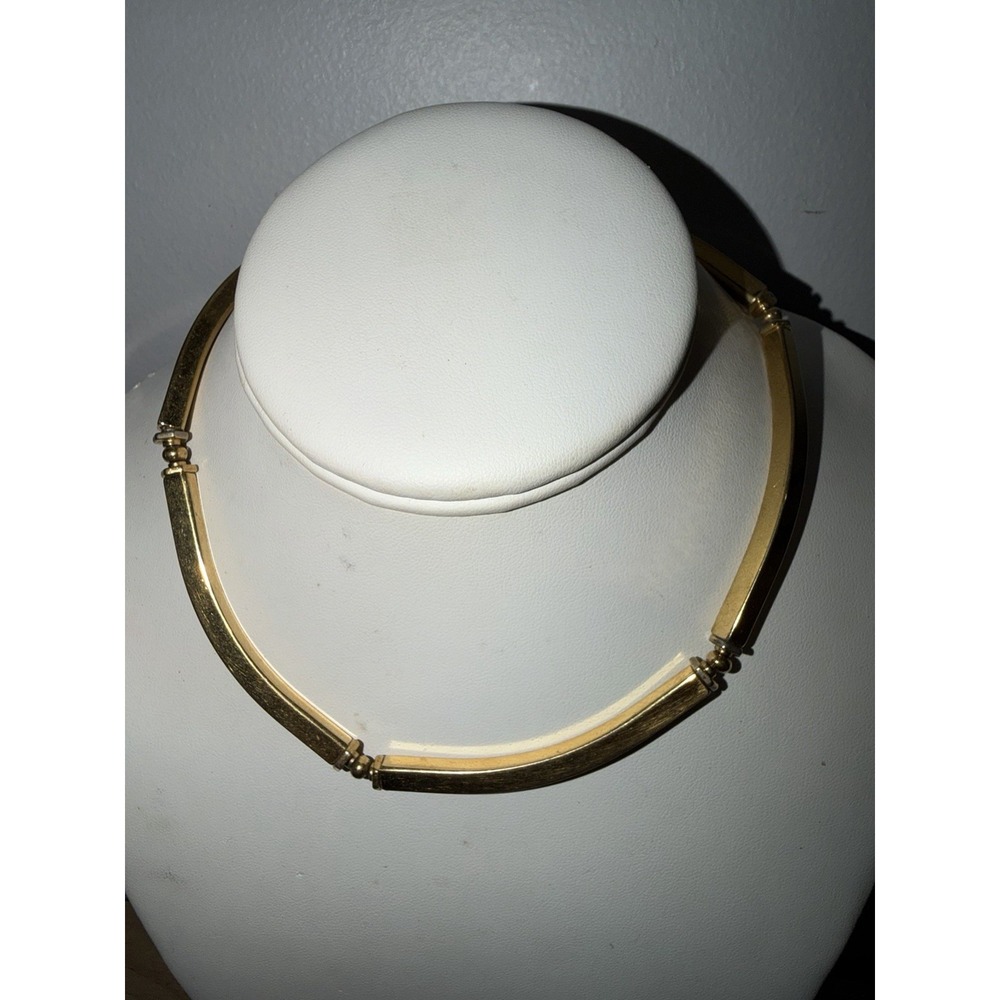 Vintage Monet Gold Tone Modernist Curved Bar Collar Necklace Signed